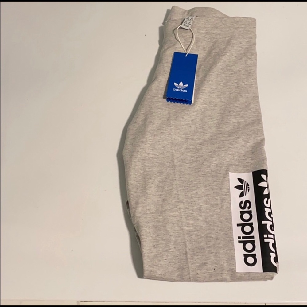 Adidas leggings